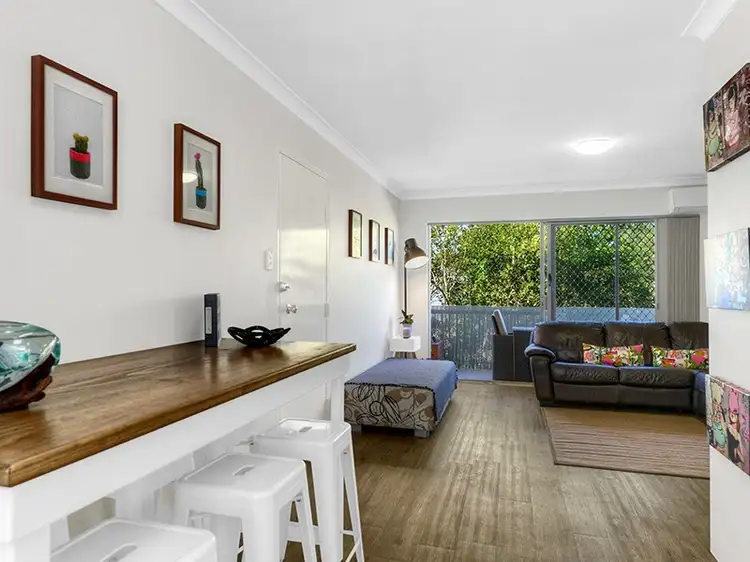Third view of Homely apartment listing, 6/89 Grosvenor Street, Morningside QLD 4170