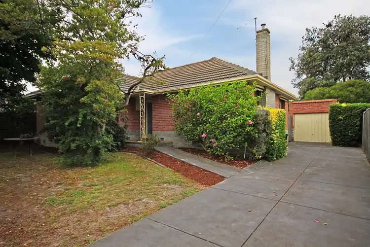 14 Mernda Avenue, Bonbeach VIC 3196