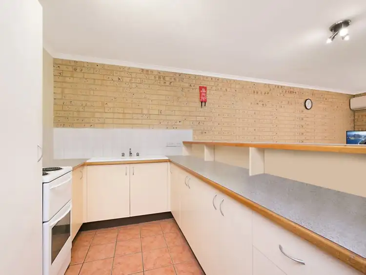 Second view of Homely house listing, 2/133 Castile Crescent, Edens Landing QLD 4207
