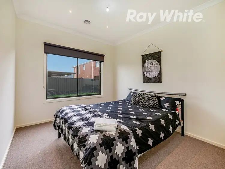 Sixth view of Homely house listing, 18 Yumbarra Parade, Wollert VIC 3750