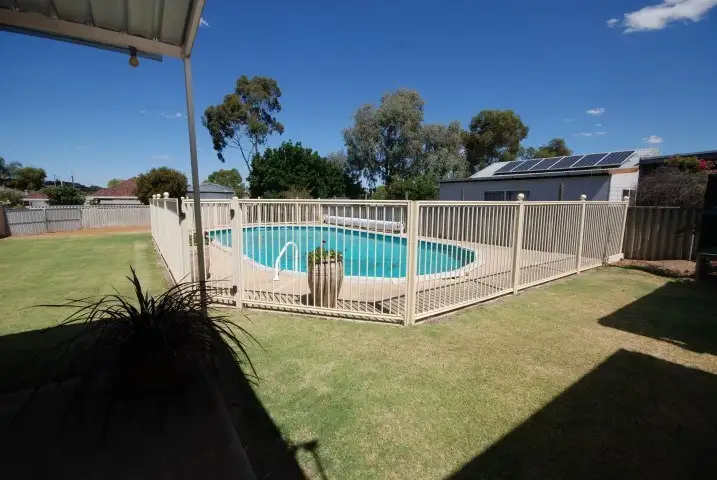 3 Pitt Street, Narrogin WA 6312