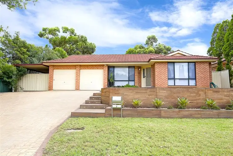 7 Jarra Crescent, Glenmore Park NSW 2745