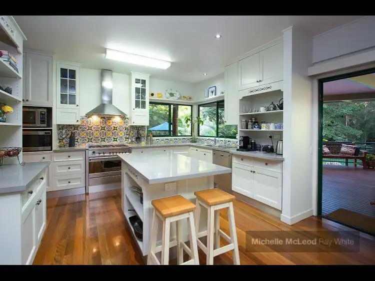 Sixth view of Homely house listing, 15 Haysom Close, Chapel Hill QLD 4069