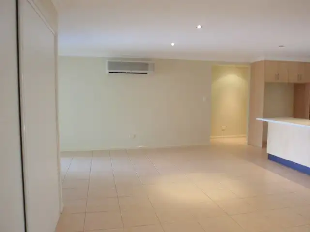 Sixth view of Homely house listing, 5 Coombs Court, Emerald QLD 4720