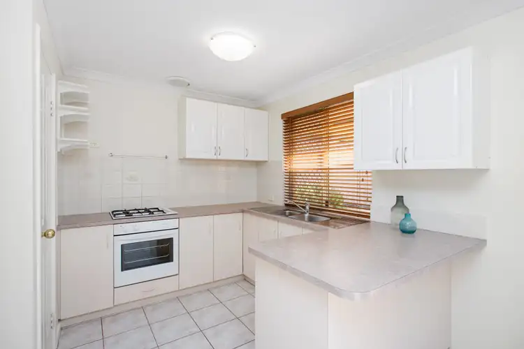 Fifth view of Homely villa listing, 5/15-17 Holder Street, St James WA 6102