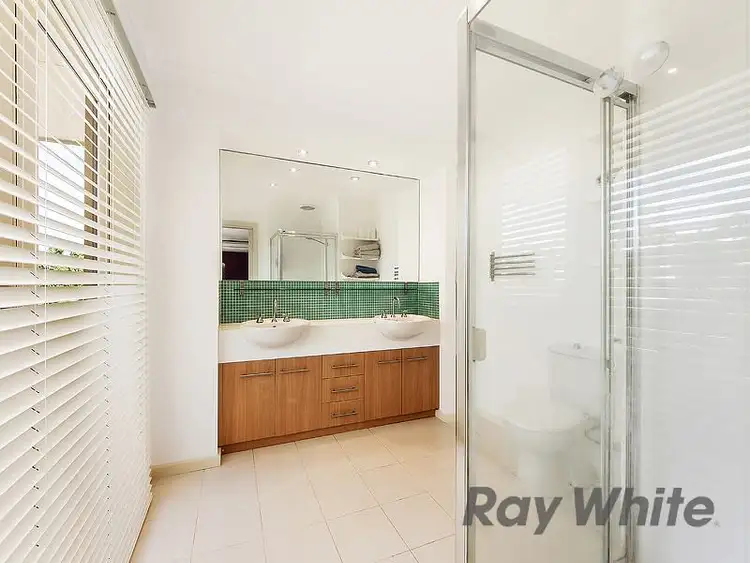 Seventh view of Homely house listing, 6 Edgewood Court, Cairnlea VIC 3023