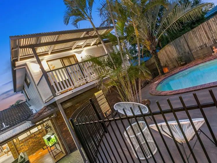 Fourth view of Homely house listing, 11 Leru Street, Mansfield QLD 4122