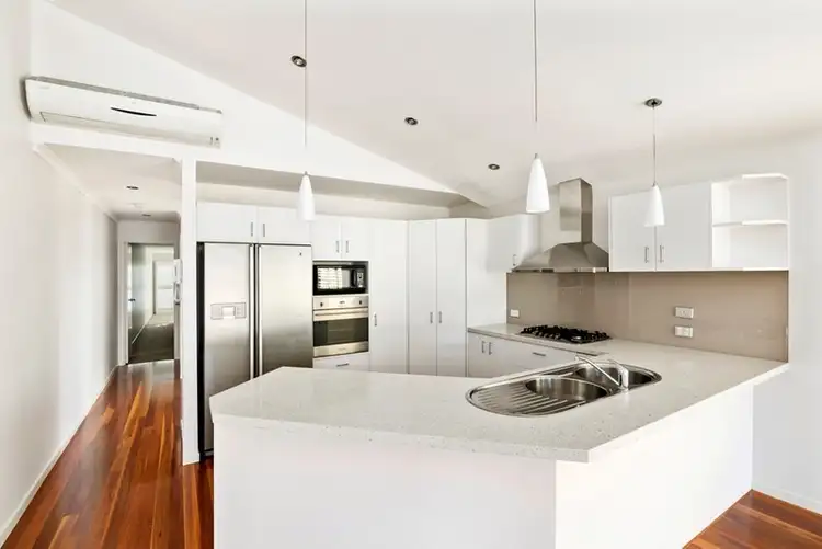 Seventh view of Homely other listing, 2/90 Leyte Avenue, Palm Beach QLD 4221