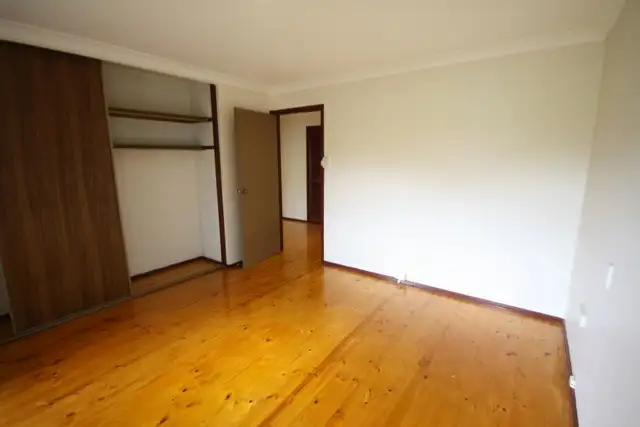 Sixth view of Homely house listing, 7 Lyrebird Place, Ingleburn NSW 2565