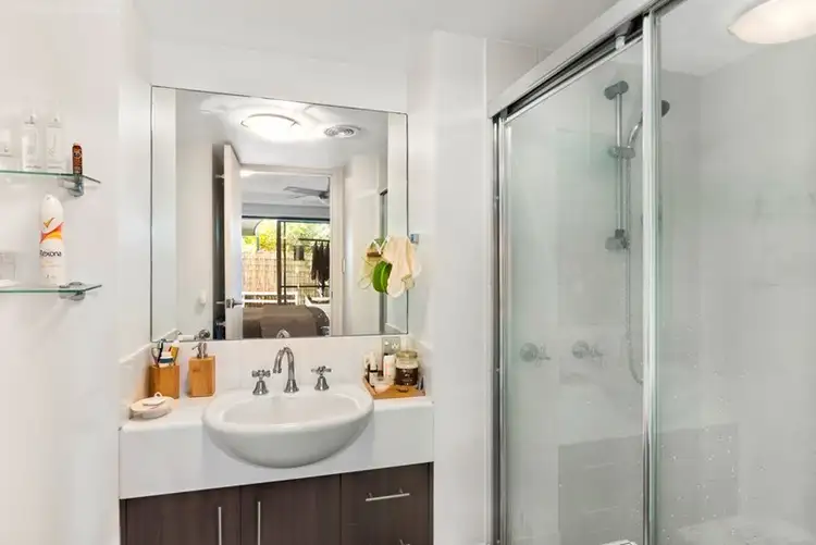 Seventh view of Homely unit listing, 2/468-470 Coolangatta Road, Tugun QLD 4224