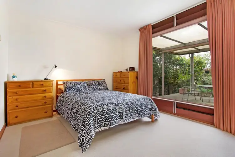 Fifth view of Homely house listing, 5 Leonard Court, Doncaster VIC 3108