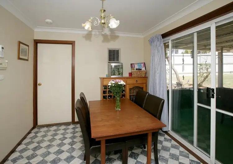 Fourth view of Homely house listing, 5 Overdale Drive, Bourkelands NSW 2650