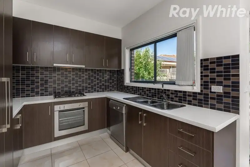 Main view of Homely unit listing, 3/7 Pinetree Crescent, Lalor VIC 3075