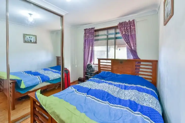 Seventh view of Homely house listing, 5 Gona Place, Glenfield NSW 2167