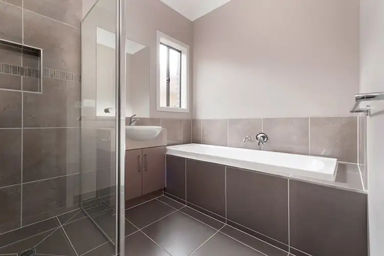 Fifth view of Homely house listing, 20 Silverwood Drive, Greenvale VIC 3059