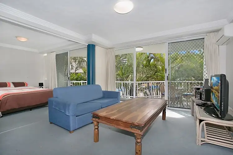 7 'Santa Anne by the Sea' 15 Anne Avenue, Broadbeach QLD 4218