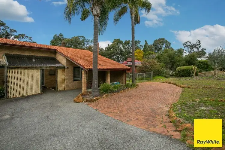 15A Broadway Road, Bickley WA 6076