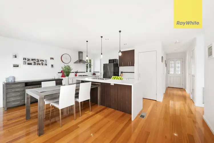 Fourth view of Homely house listing, 2/5 Farnham Road, Bayswater VIC 3153