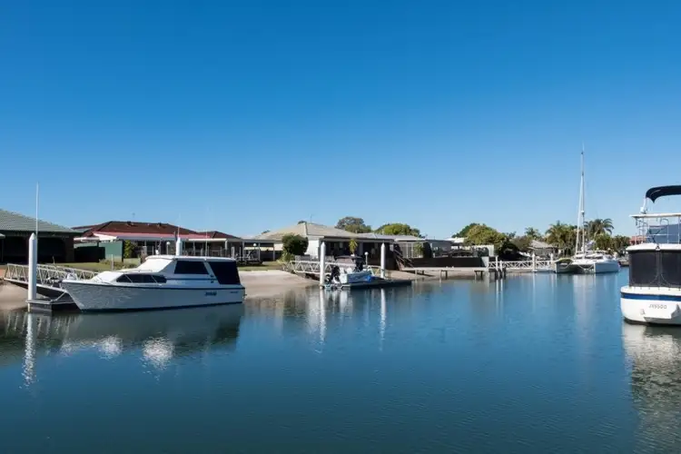 15 Paterson Place, Paradise Point QLD 4216