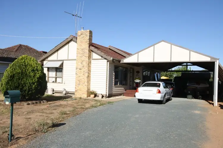 35 Hopetoun Street, Rochester VIC 3561