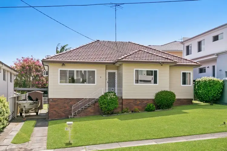 7 Osgathorpe Road, Gladesville NSW 2111
