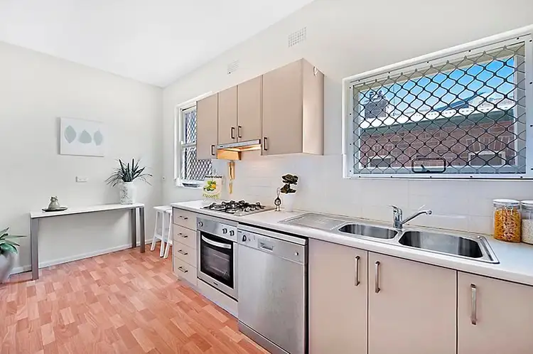 Second view of Homely unit listing, 2/34 Read Street, Bronte NSW 2024