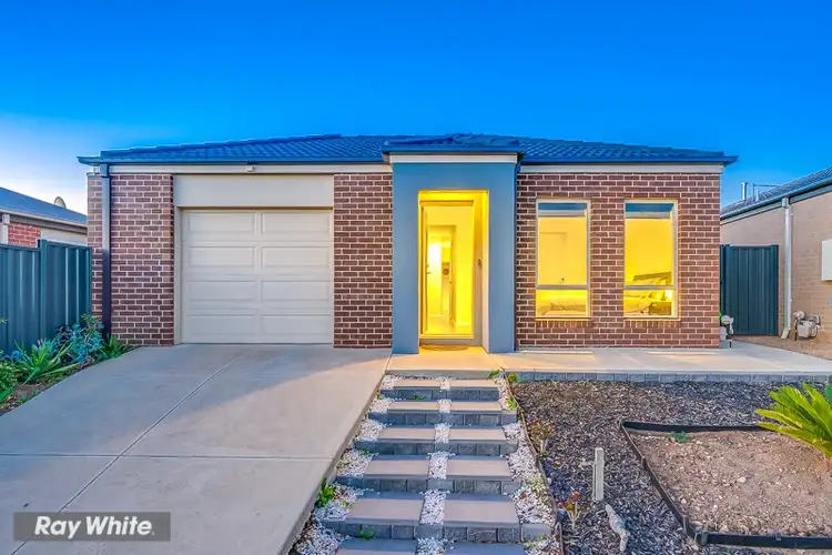 18 Brigalow Drive, Truganina VIC 3029