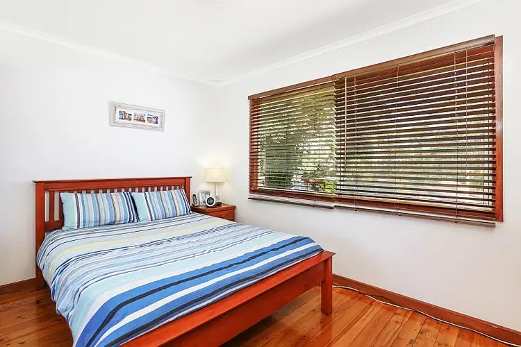 Fifth view of Homely house listing, 11 Shannon Parade, Berkeley Vale NSW 2261