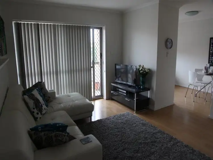 Fourth view of Homely unit listing, 5/76 Kitchener Street, Coorparoo QLD 4151