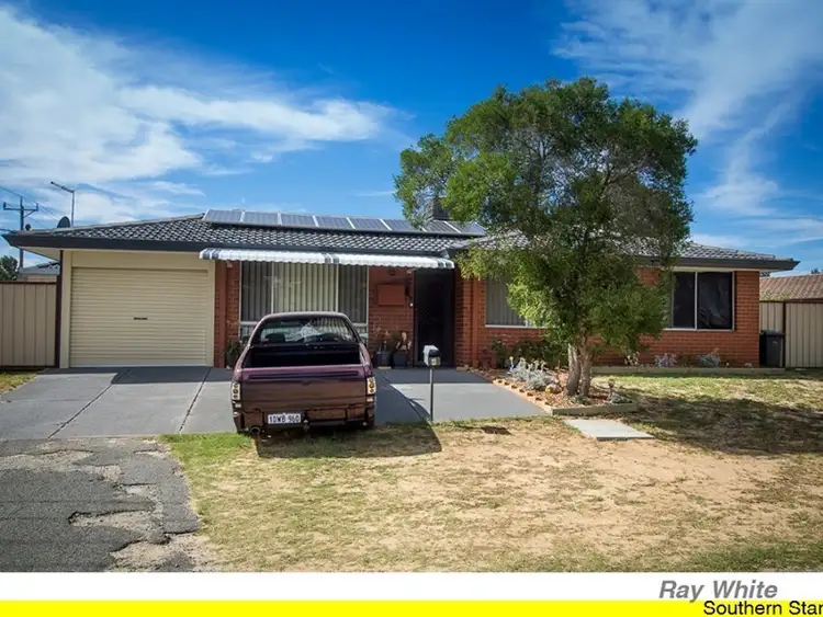 4 Glenhurst Court, Camillo WA 6111