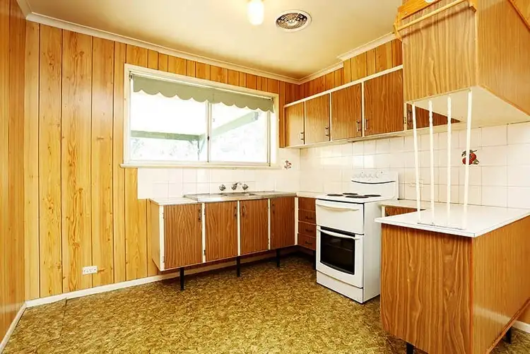 Third view of Homely house listing, 5 Leslie Street, Thomastown VIC 3074
