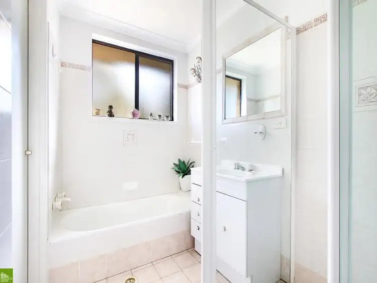 Fifth view of Homely unit listing, 4/58 Bourke Street, North Wollongong NSW 2500