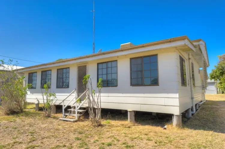 14 Short Street, Wandoan QLD 4419