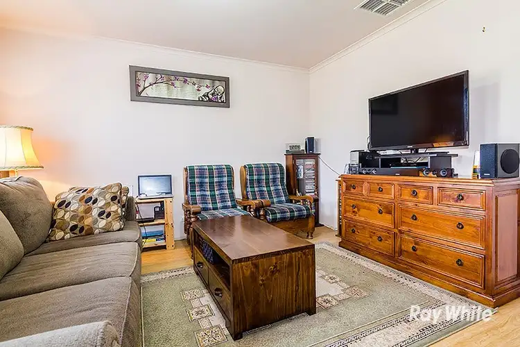 Third view of Homely house listing, 9 Maltravers Crescent, Cranbourne North VIC 3977