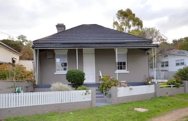 26 Lynch Street, Cowra NSW 2794