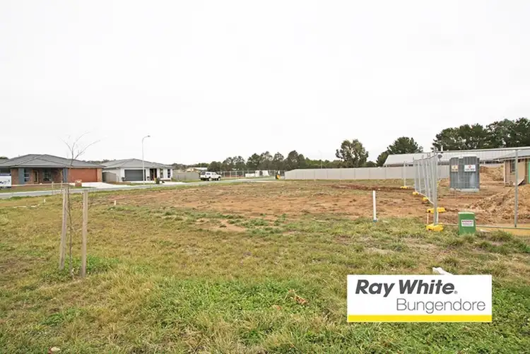 2 Bluskie Place, Bungendore NSW 2621
