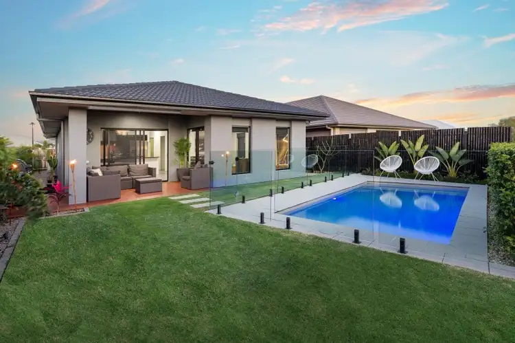 54 Ningaloo Drive, Pimpama QLD 4209