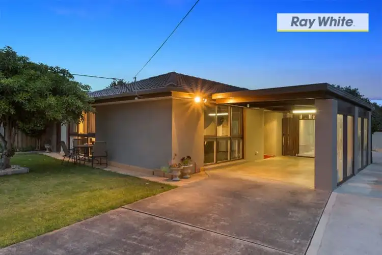 16 Lyndon Drive, Rosebud VIC 3939