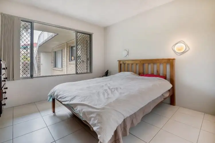 Sixth view of Homely unit listing, 37 Burra Street, Chevron Island QLD 4217