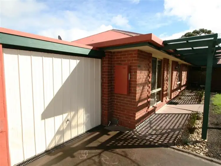 2/20 Church Street, Cowes VIC 3922