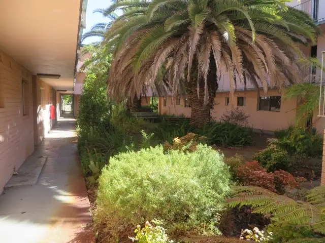 Fourth view of Homely house listing, 21/4 Canham Way, Orelia WA 6167