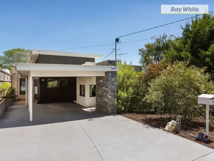 34 Third Avenue, Rosebud VIC 3939