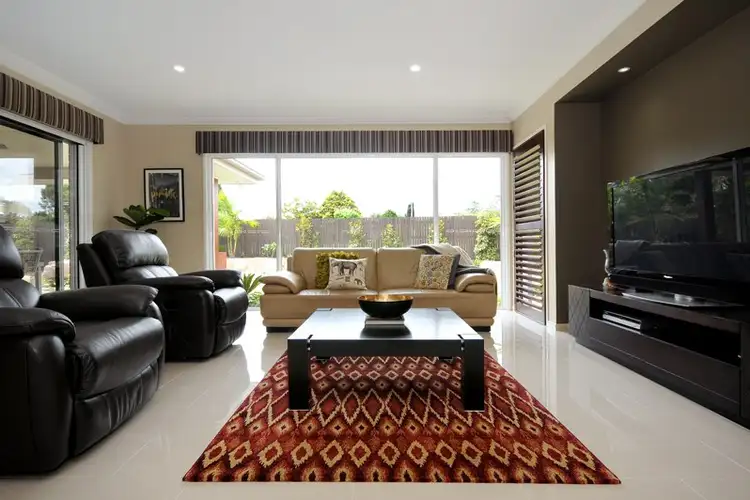 Fifth view of Homely house listing, 10 Daniells Close, Middle Ridge QLD 4350