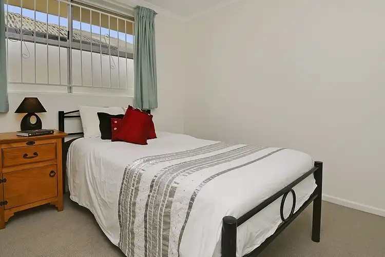 Sixth view of Homely unit listing, 2/87 Swann Road, Taringa QLD 4068