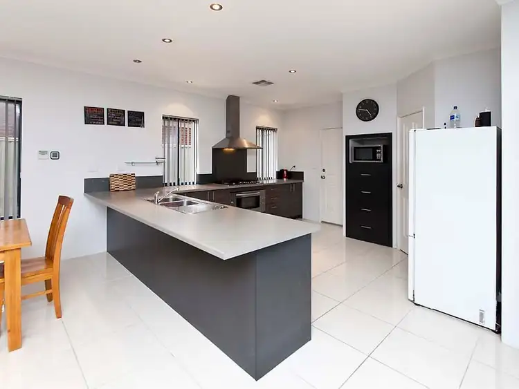 Second view of Homely house listing, 20 Valiant Parade, Baldivis WA 6171