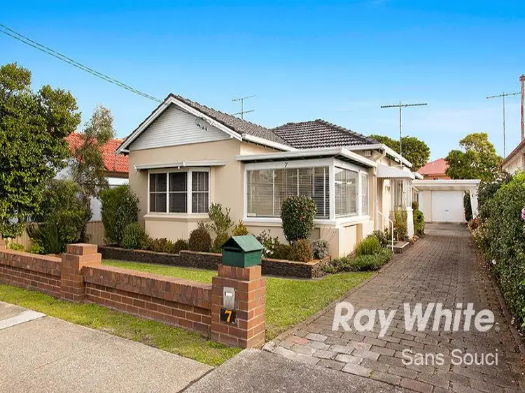 7 O'Connell Street, Monterey NSW 2217