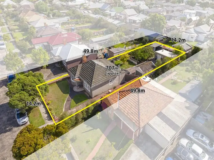 4 Clonard Avenue, Geelong West VIC 3218