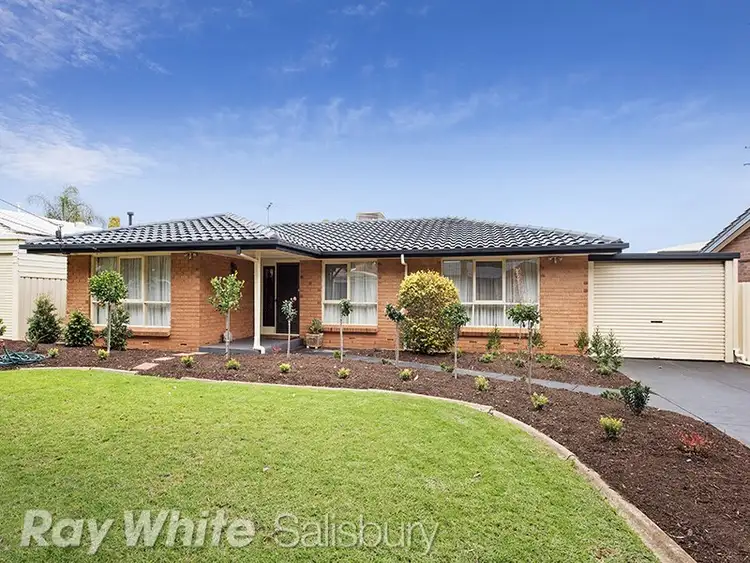 17 Garside Crescent, Salisbury East SA 5109