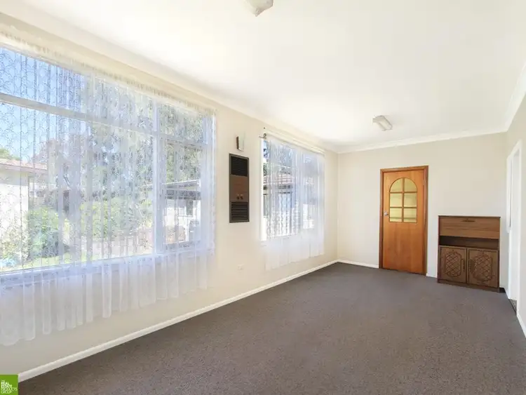 Fourth view of Homely house listing, 8 The Boulevard, Oak Flats NSW 2529