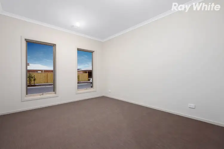 Seventh view of Homely house listing, 40 Tolkien Boulevard, Officer VIC 3809
